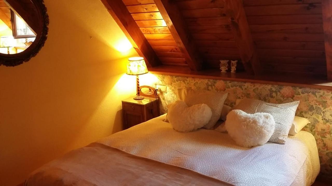 Apartamentos Tanau Baqueira Beret Buitenkant foto